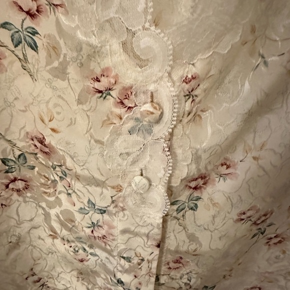 CALIFORNIA DYNASTY Vintage woman floral lace cream satin dainty feminine robe 1X - Picture 8 of 14